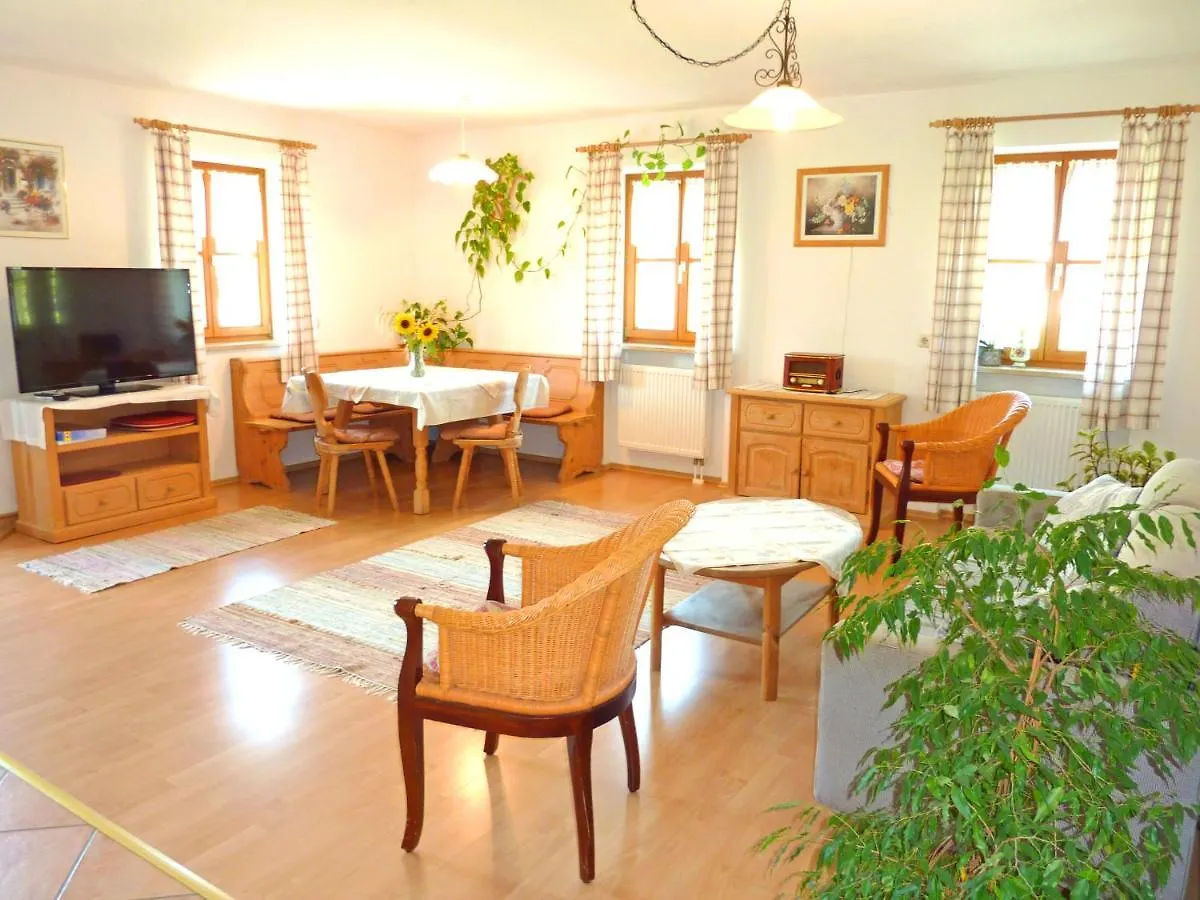 Appartement Ferienwohnungen Maurer Hoehenberg Aschau im Chiemgau